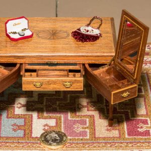 Beith-Miniature-Doll-House-Furniture