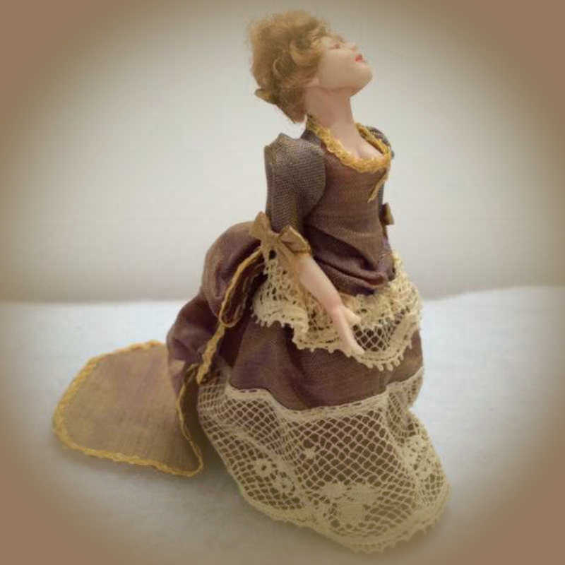 Lisa Tabbanor Miniature Characters