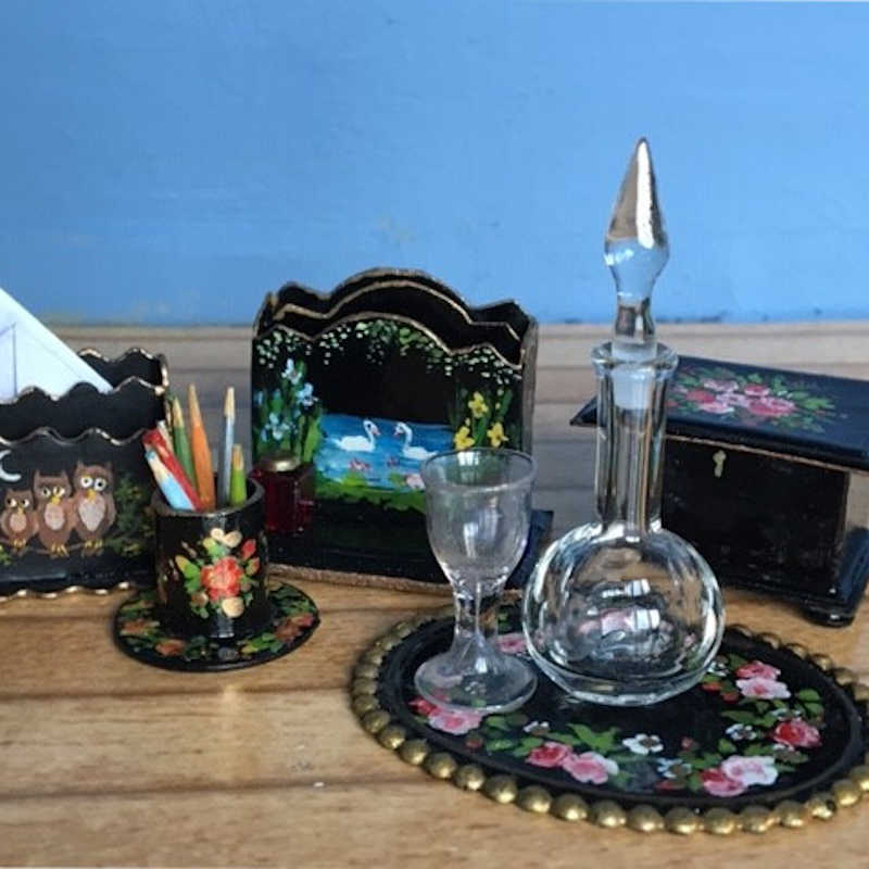 SW-Golland-Doll-House-Miniature-1