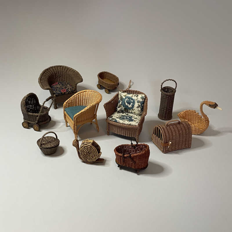 McKinstrie Miniatures