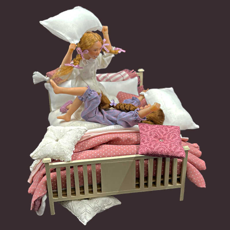 Kim's Miniature Doll Artistry