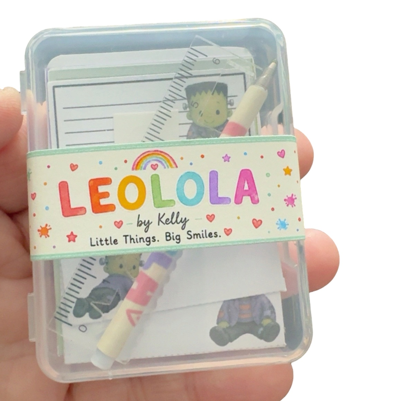 Original, colourful miniatures designed to bring a little joy to tiny worlds, including miniature stationery, art, accessories, original characters, figures and tiny scenes.