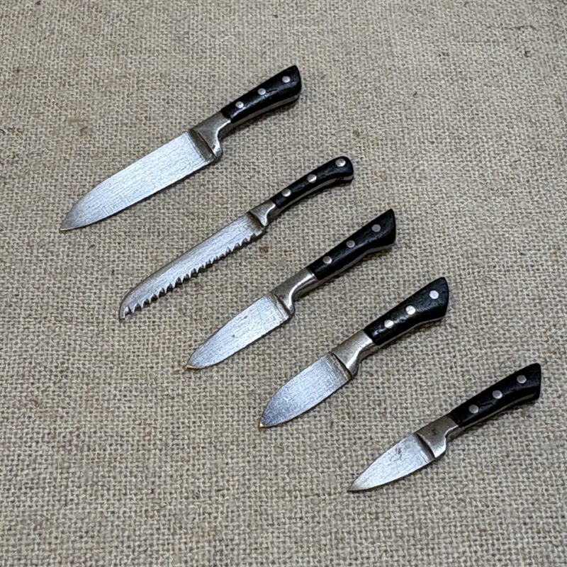 The Pocket Forge artisan of miniature weaponry for the modelling hobby