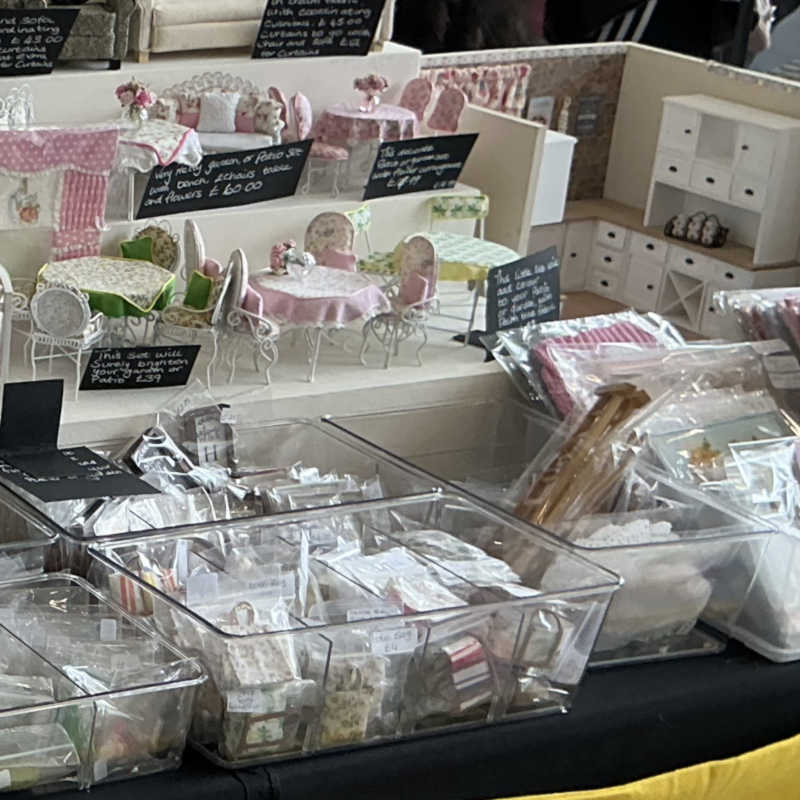 Specialising in handmade soft furnishings and miniature wooden furniture. Also small houses and beach huts.